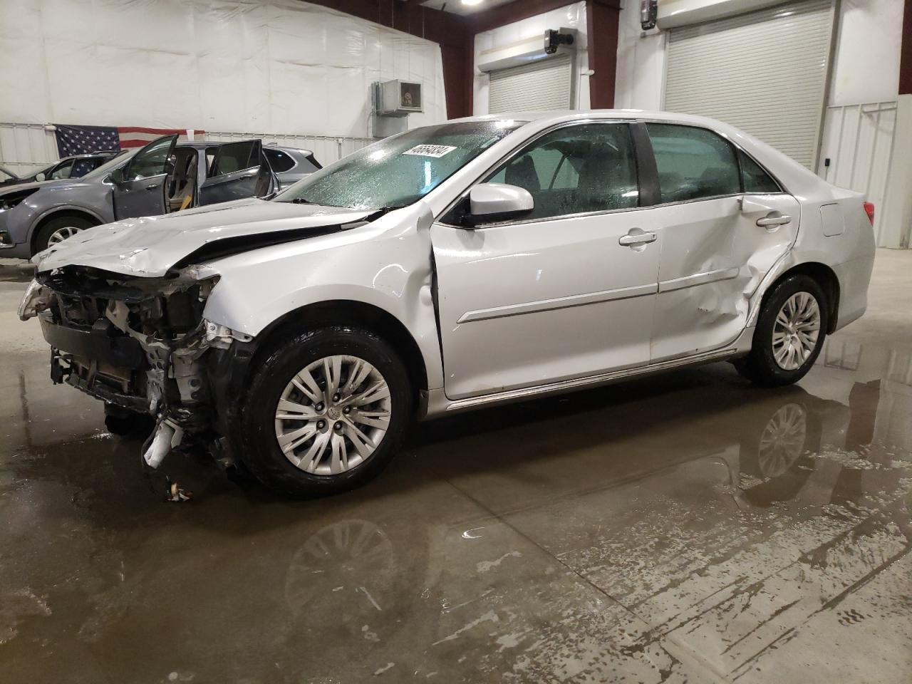 2014 TOYOTA CAMRY L