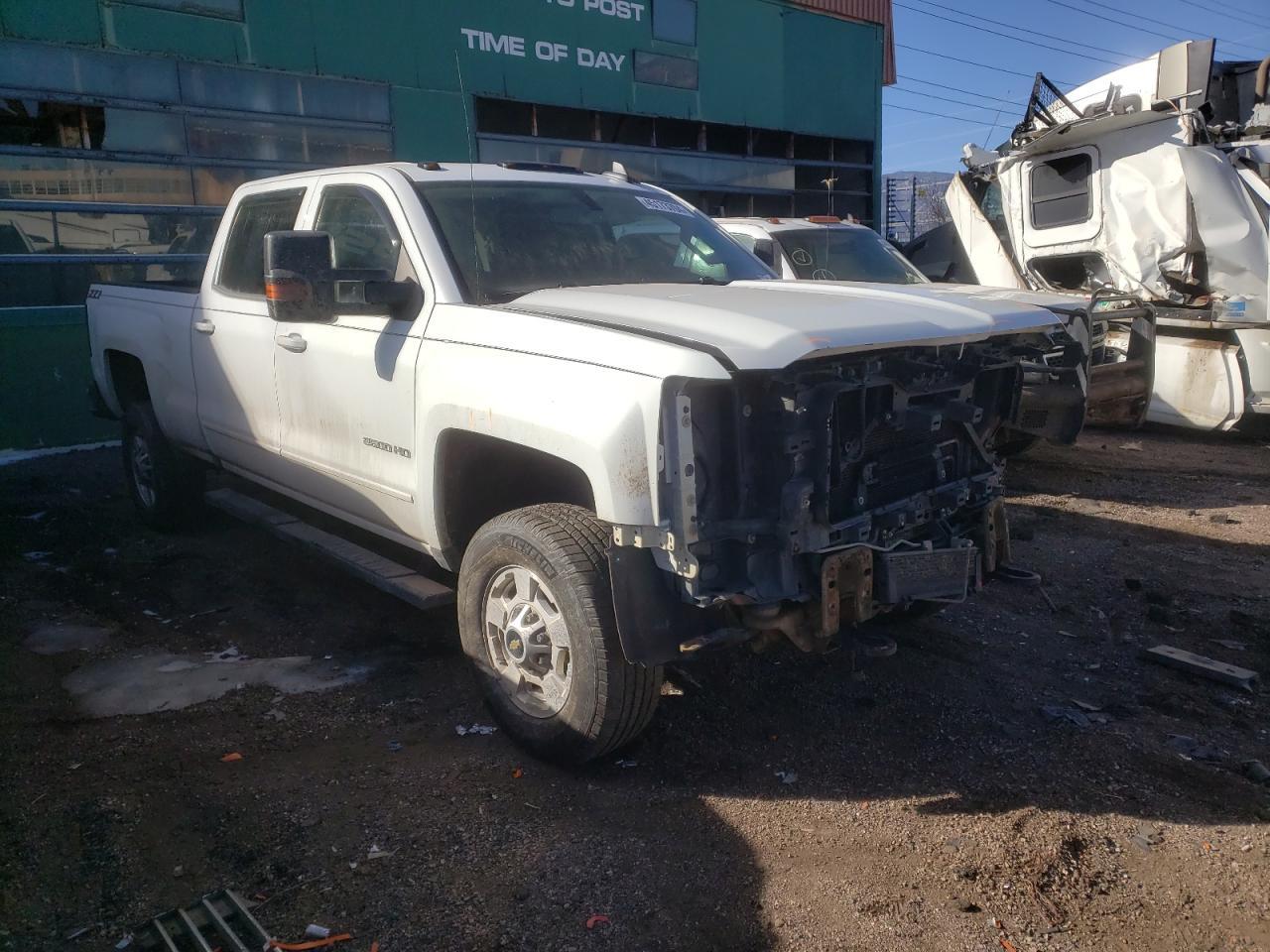 2018 CHEVROLET SILVERADO - Фото 4