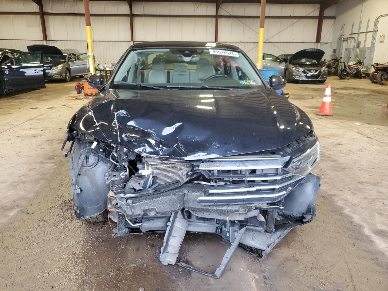 2019 VOLKSWAGEN JETTA SEL - Image 5