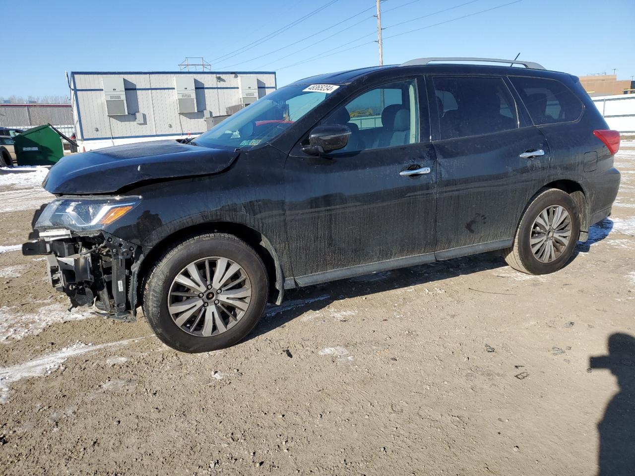 2017 NISSAN PATHFINDER