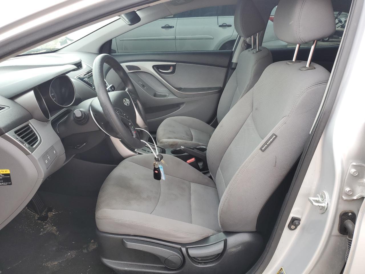 2013 HYUNDAI ELANTRA GL - Image 7