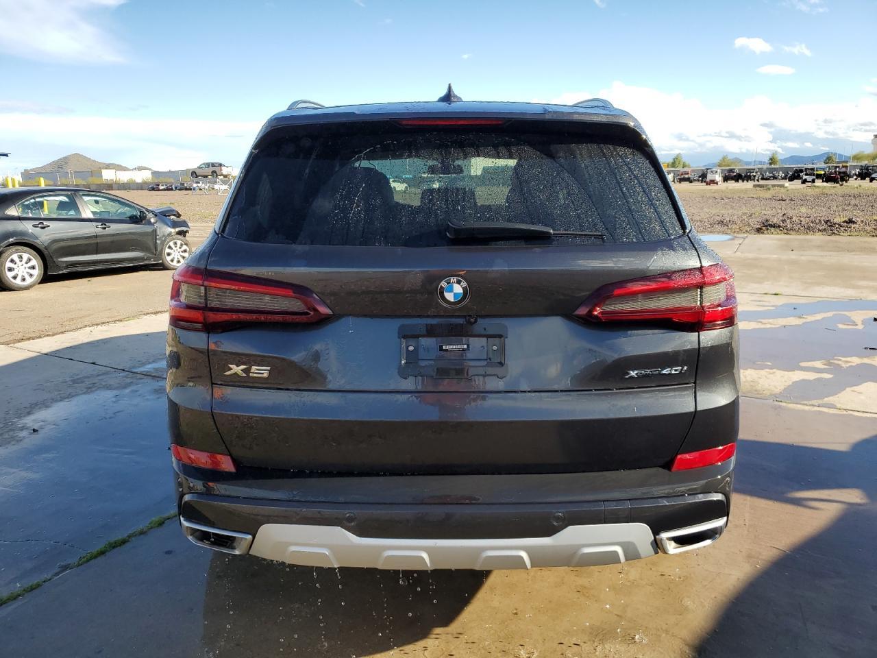 2023 BMW X5 XDRIVE4 - Фото 6