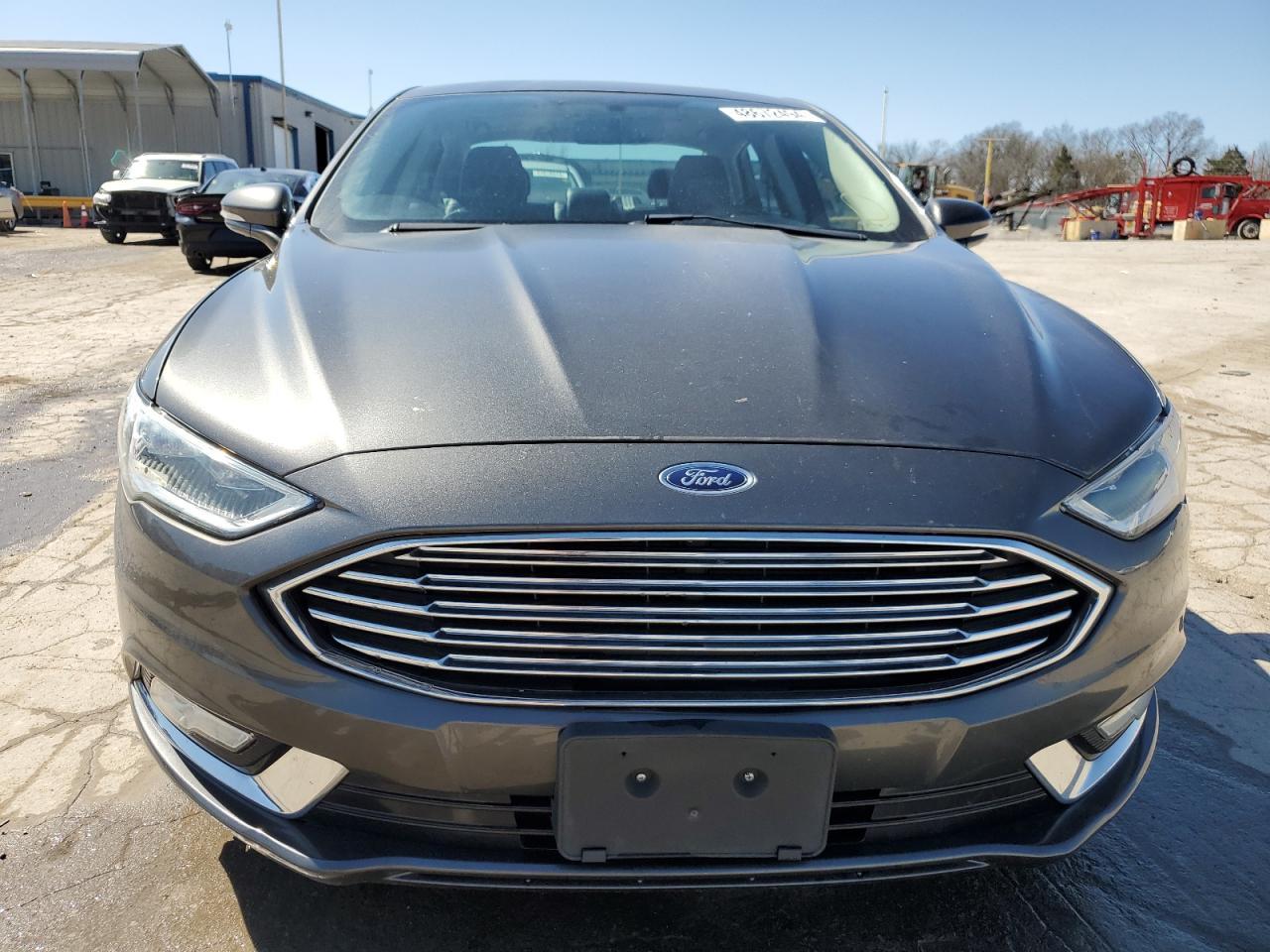 2017 FORD FUSION SE - Image 5