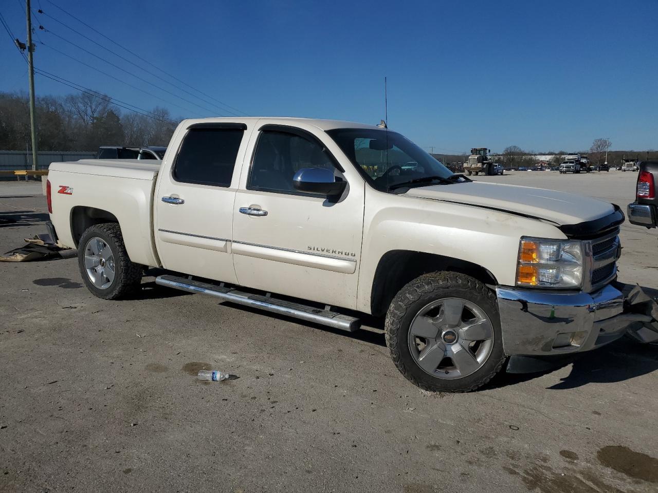 2012 CHEVROLET SILVERADO - Фото 4