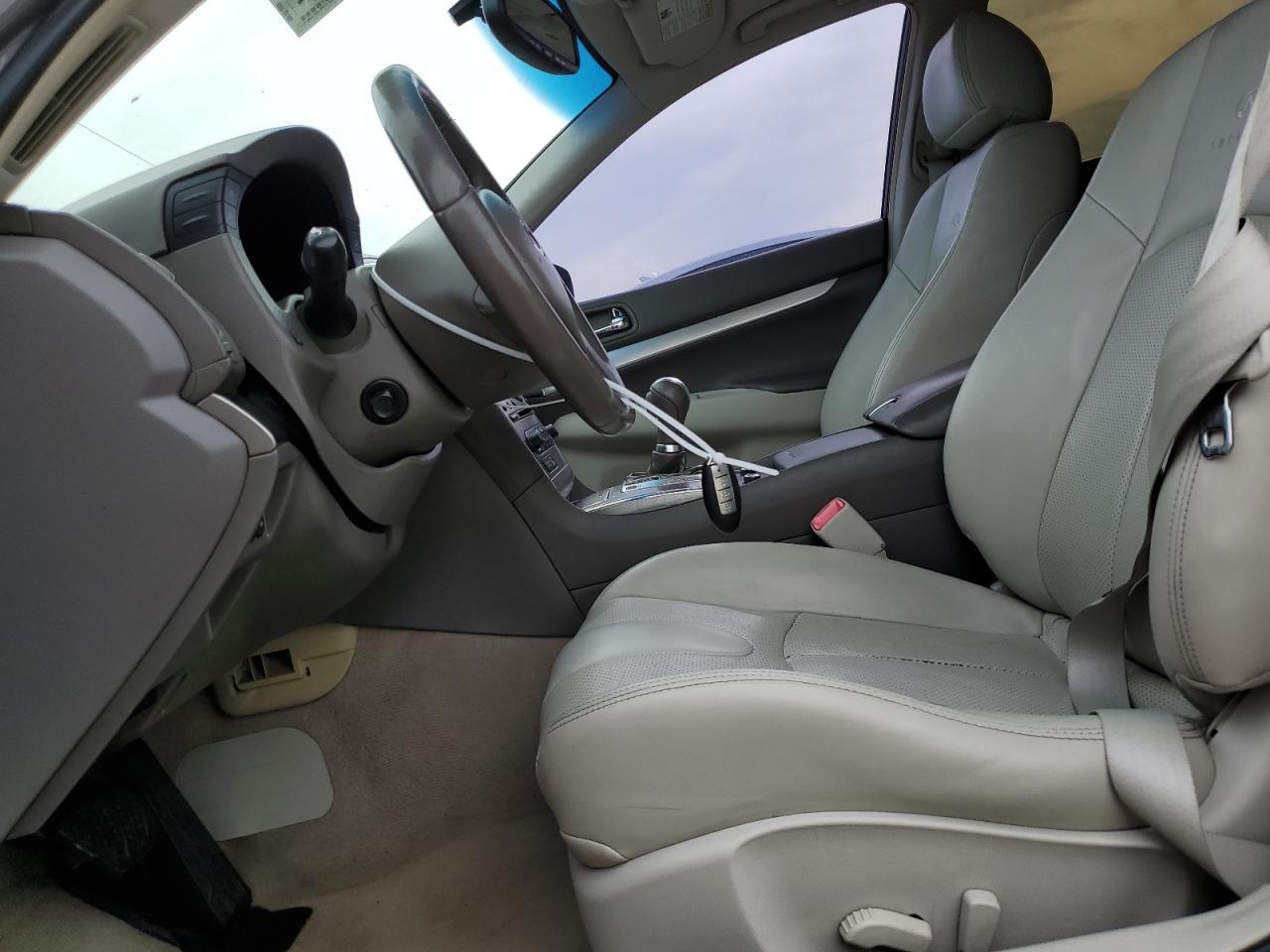 2012 INFINITI G37 BASE - Image 7