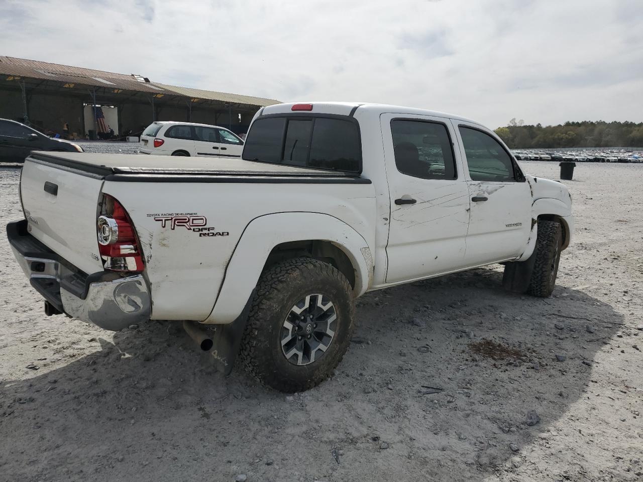 2011 TOYOTA TACOMA DOU - Фото 3