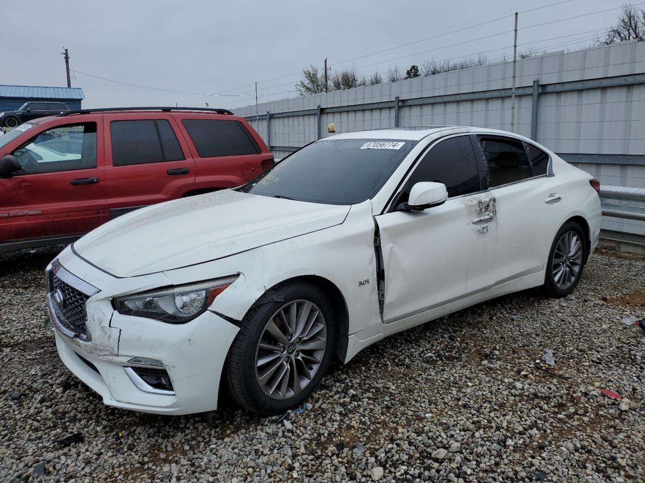2018 INFINITI Q50 LUXE