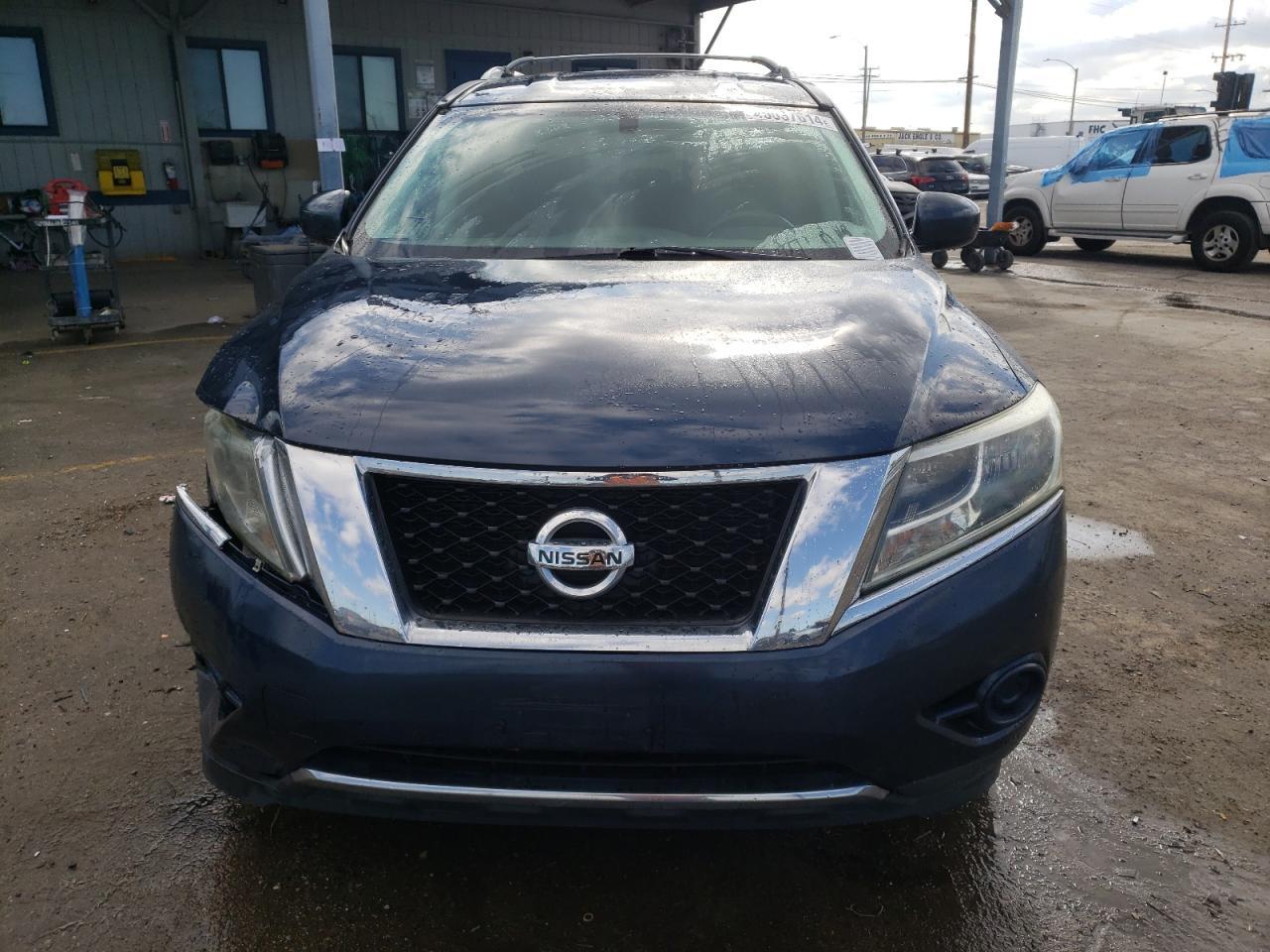 2013 NISSAN PATHFINDER - Фото 5