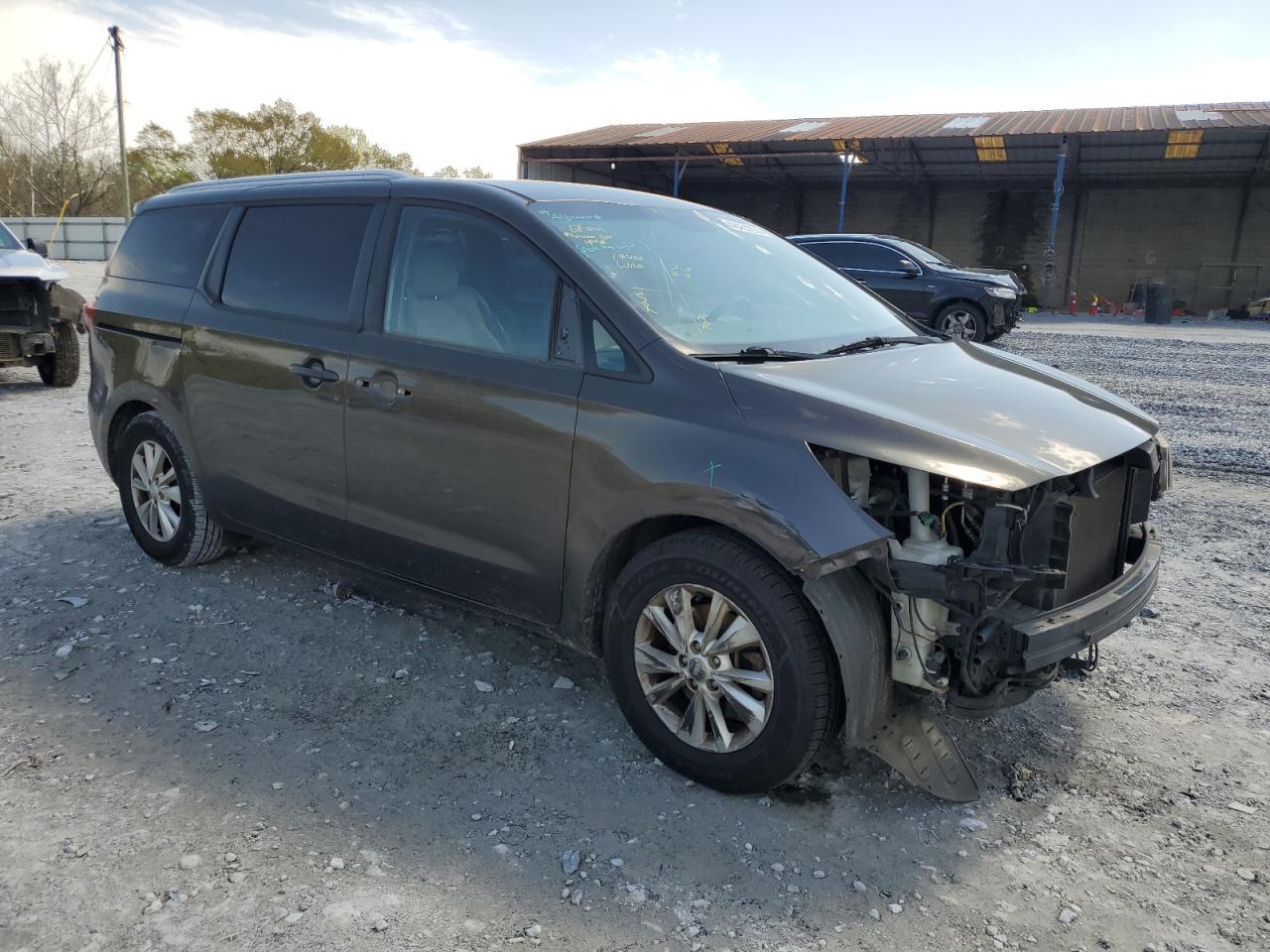 2016 KIA SEDONA LX - Фото 4