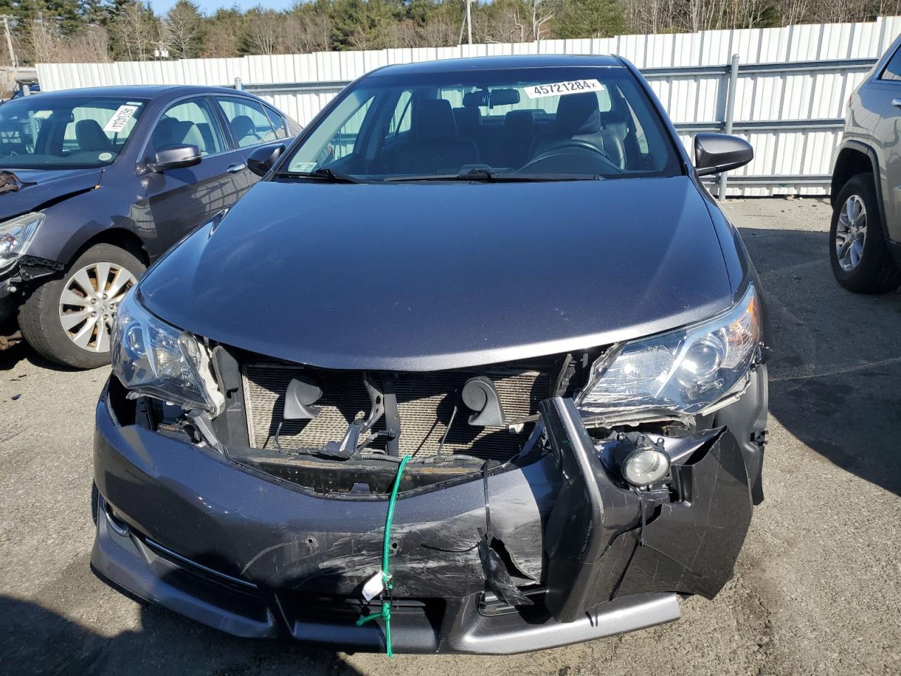 2014 TOYOTA CAMRY L - Image 5