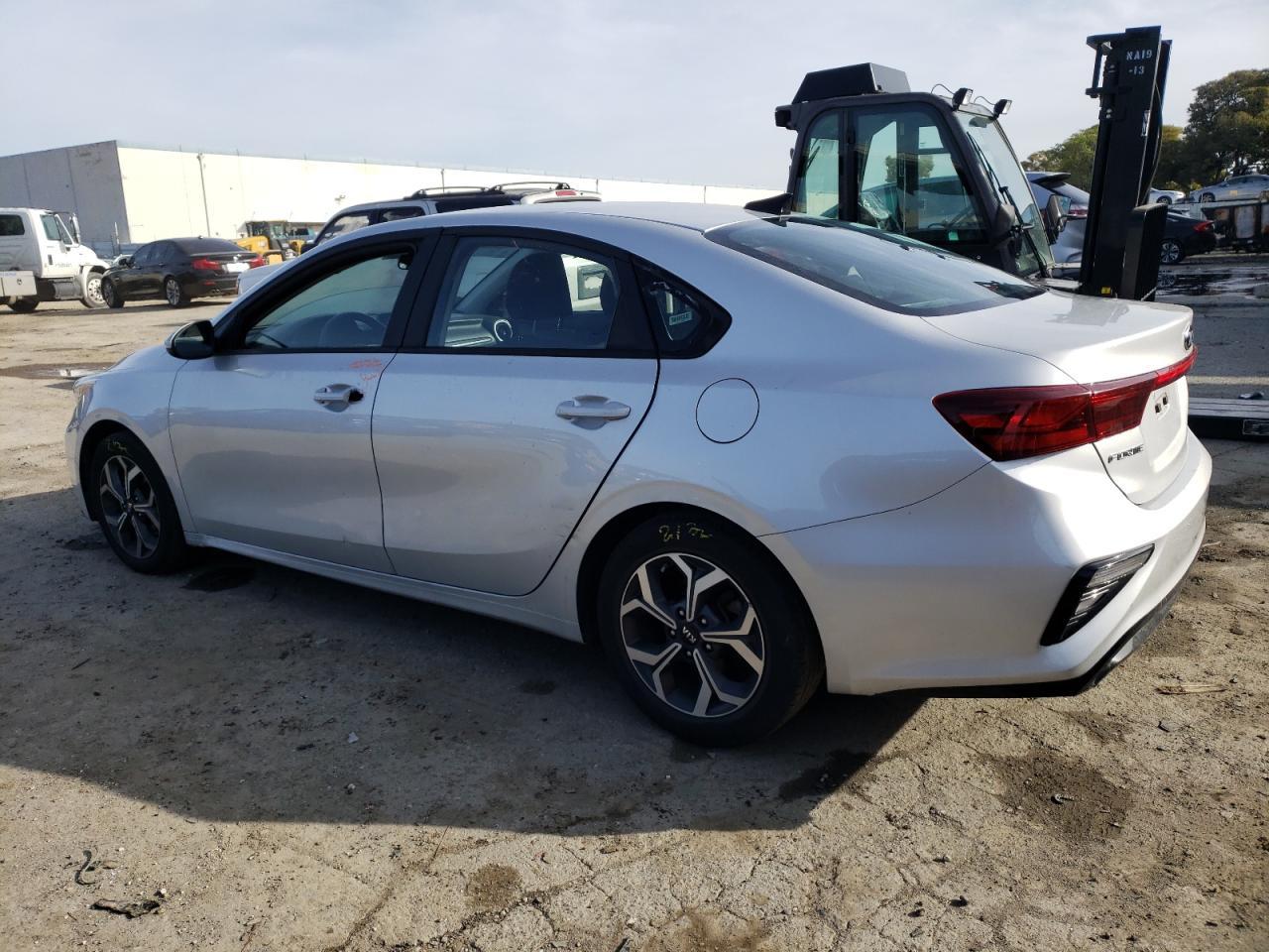 2020 KIA FORTE FE - Фото 2