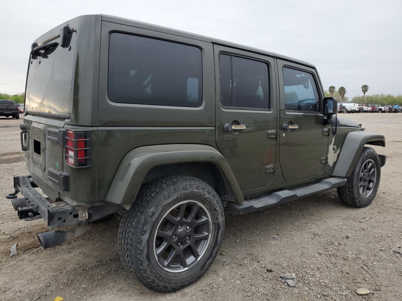 2015 JEEP WRANGLER U - Image 3
