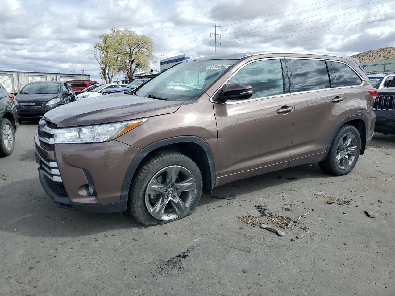 2018 TOYOTA HIGHLANDER