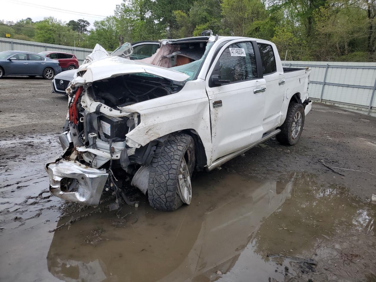 2015 TOYOTA TUNDRA CRE