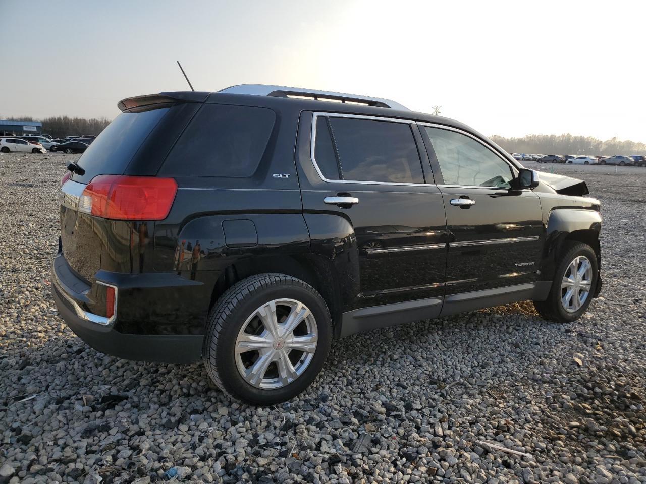 2016 GMC TERRAIN SL - Image 3