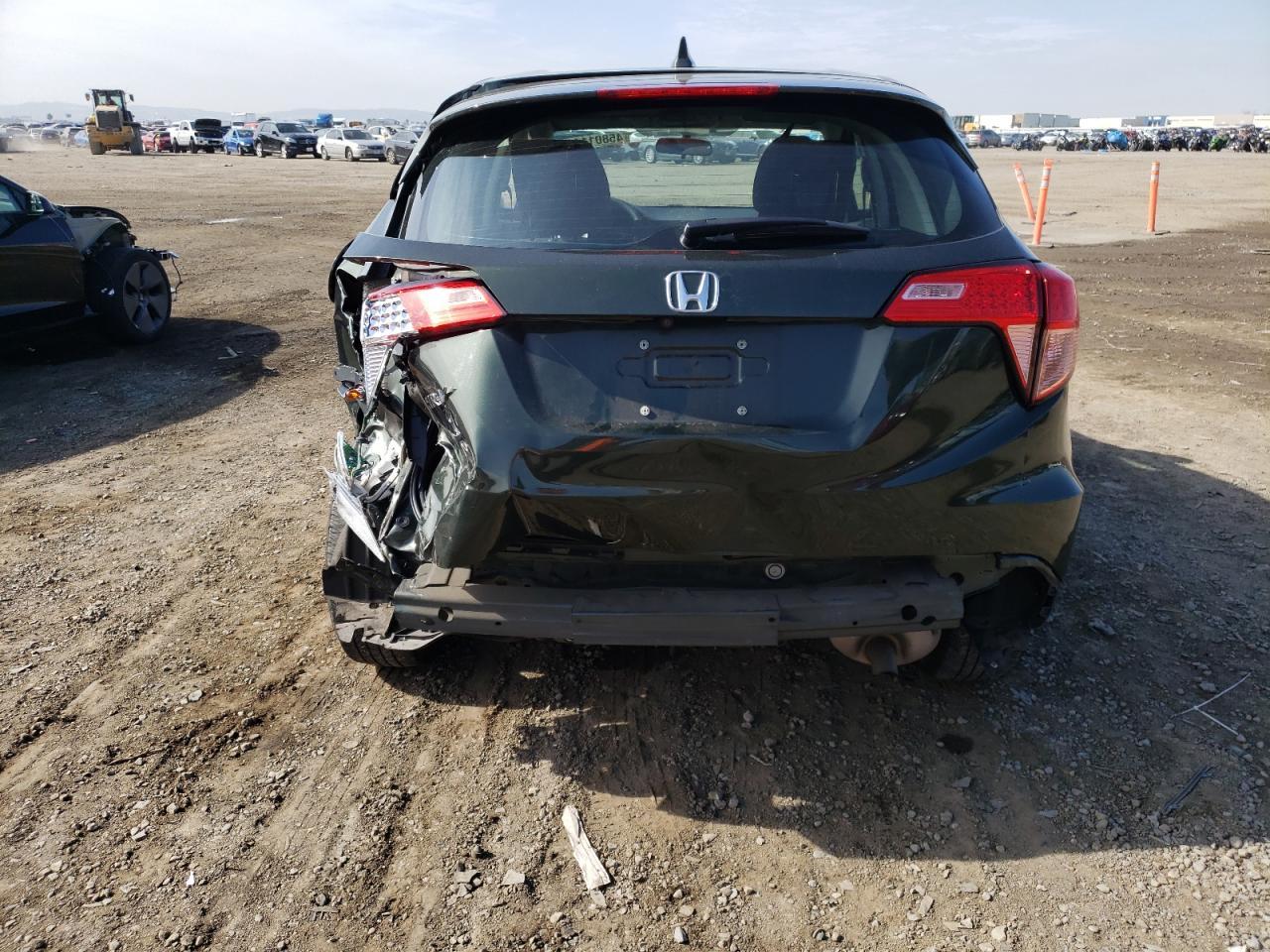 2018 HONDA HR-V LX - Фото 6