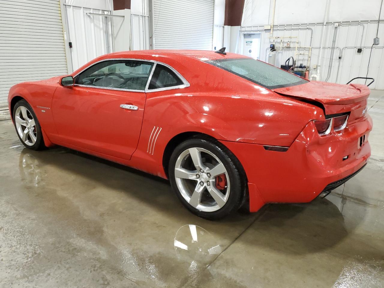 2011 CHEVROLET CAMARO LT - Фото 2