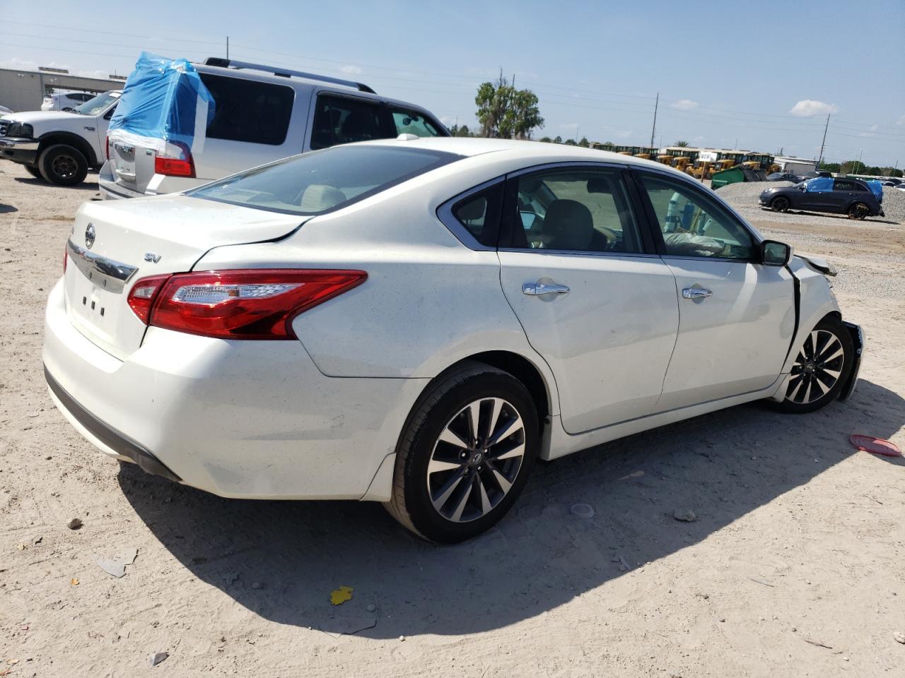 2017 NISSAN ALTIMA 2.5 - Image 3