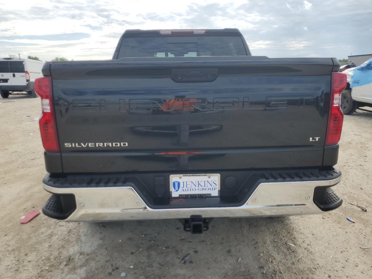 2023 CHEVROLET SILVERADO - Image 6