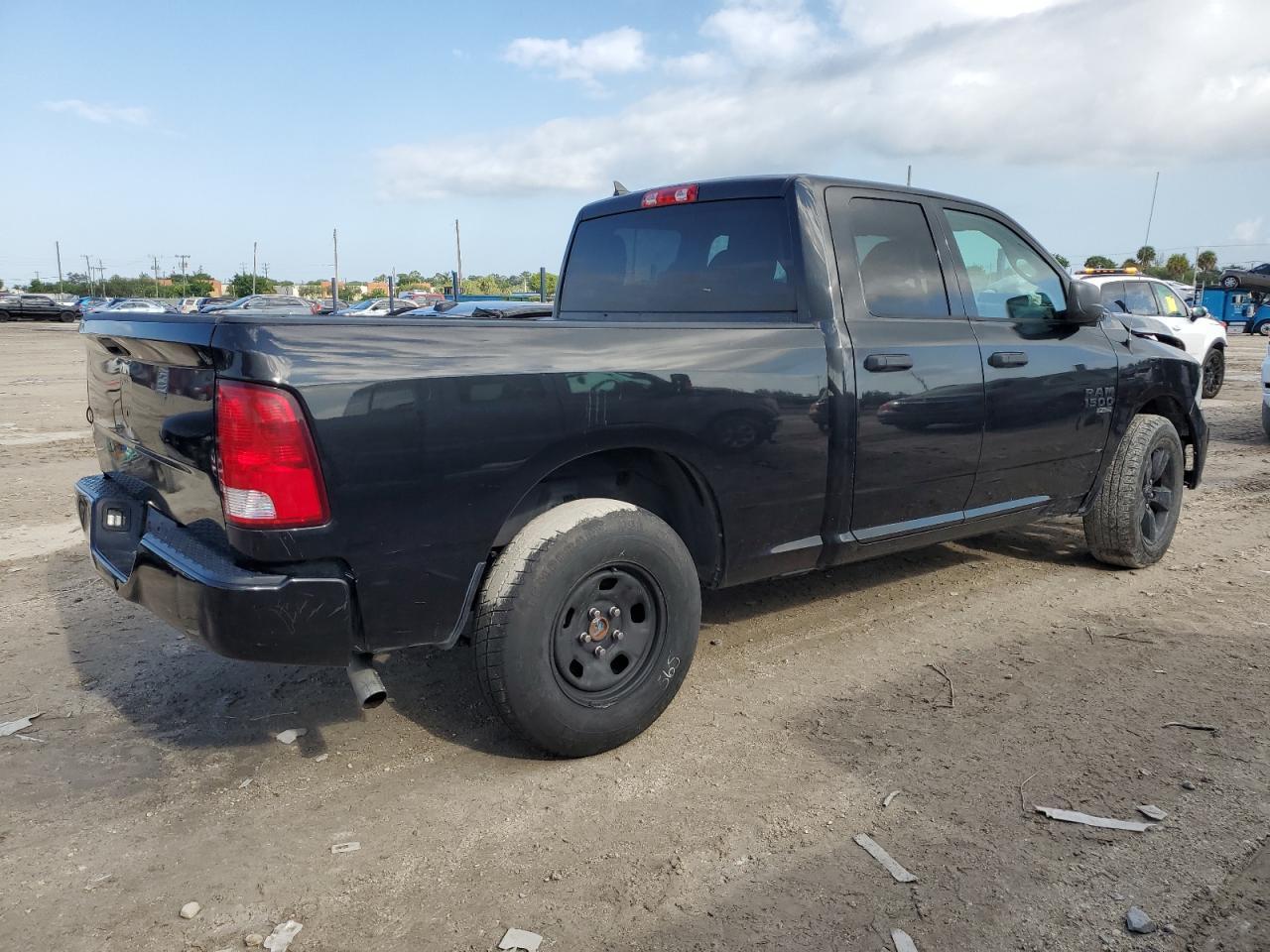 2019 RAM 1500 CLASS - Фото 3