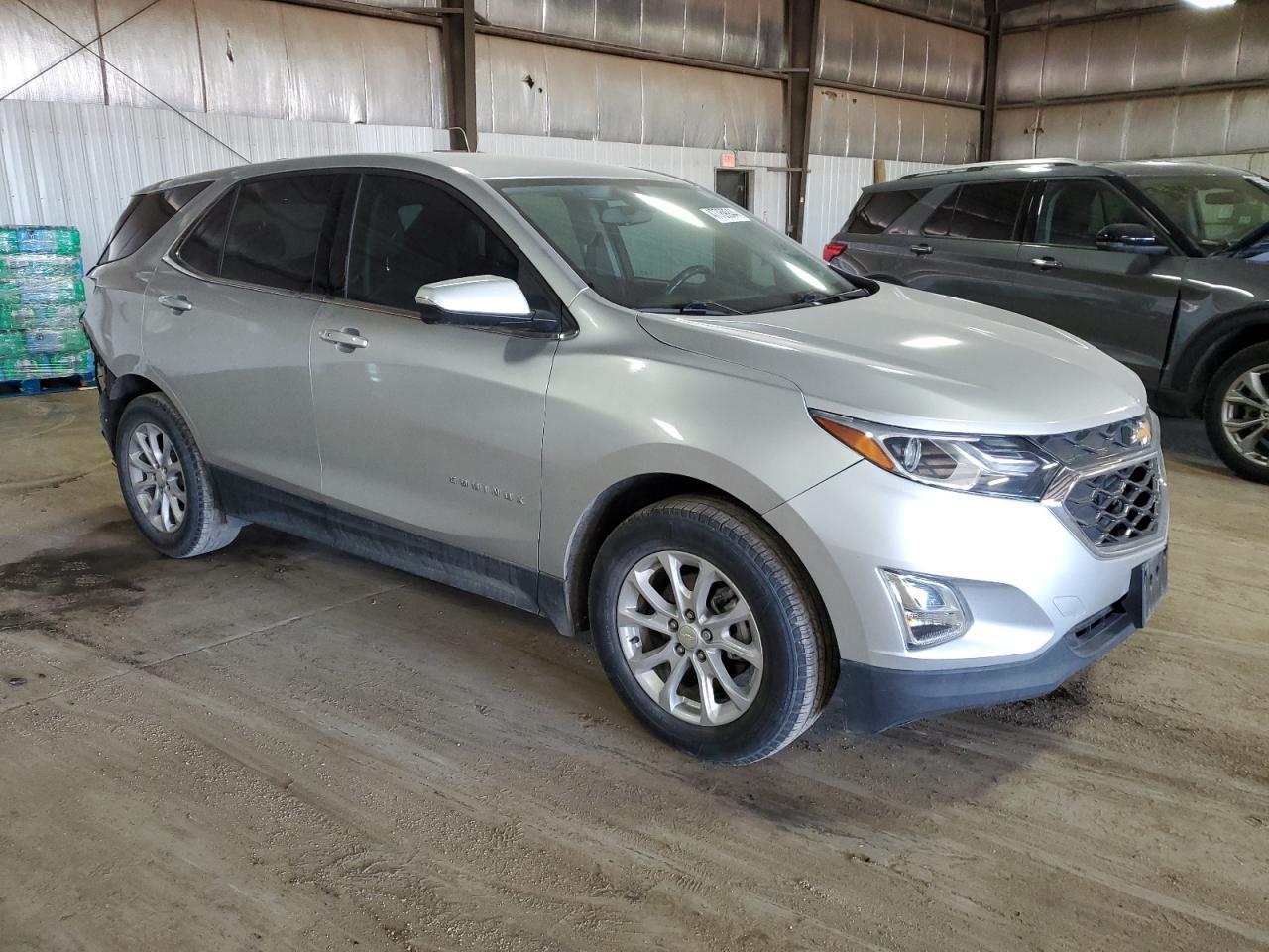 2019 CHEVROLET EQUINOX LT - Image 4