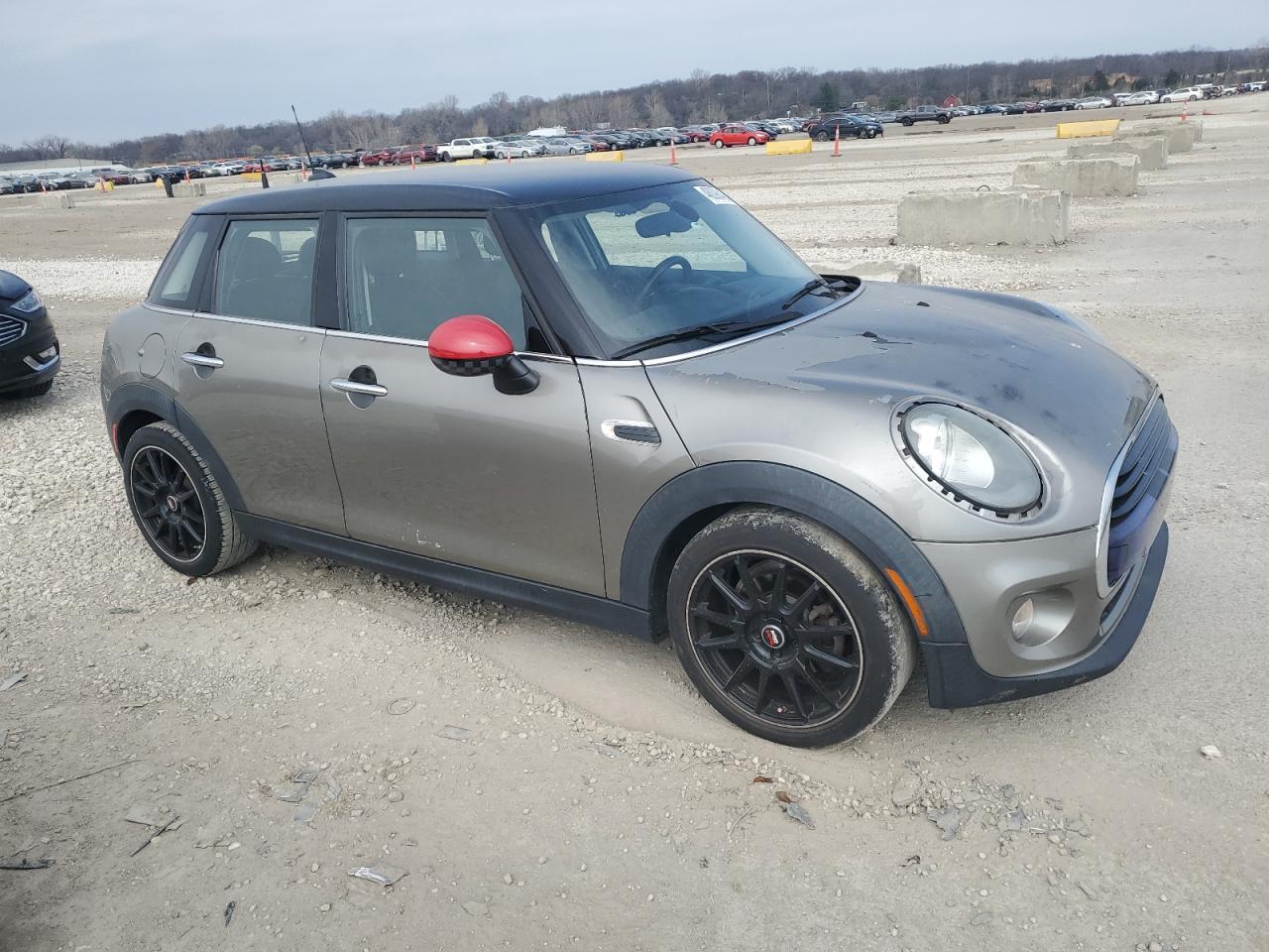 2017 MINI COOPER - Фото 4