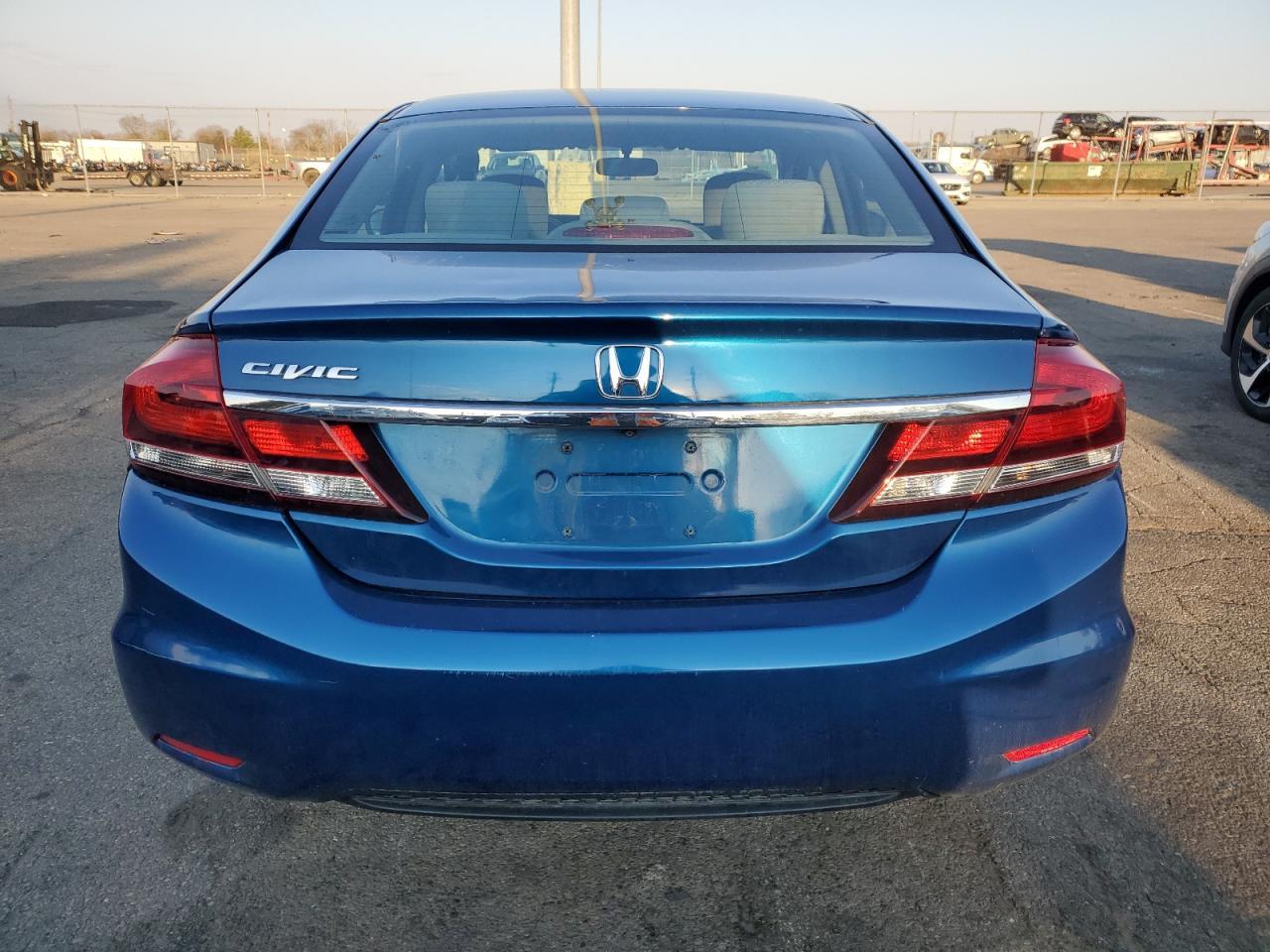 2015 HONDA CIVIC LX - Фото 6
