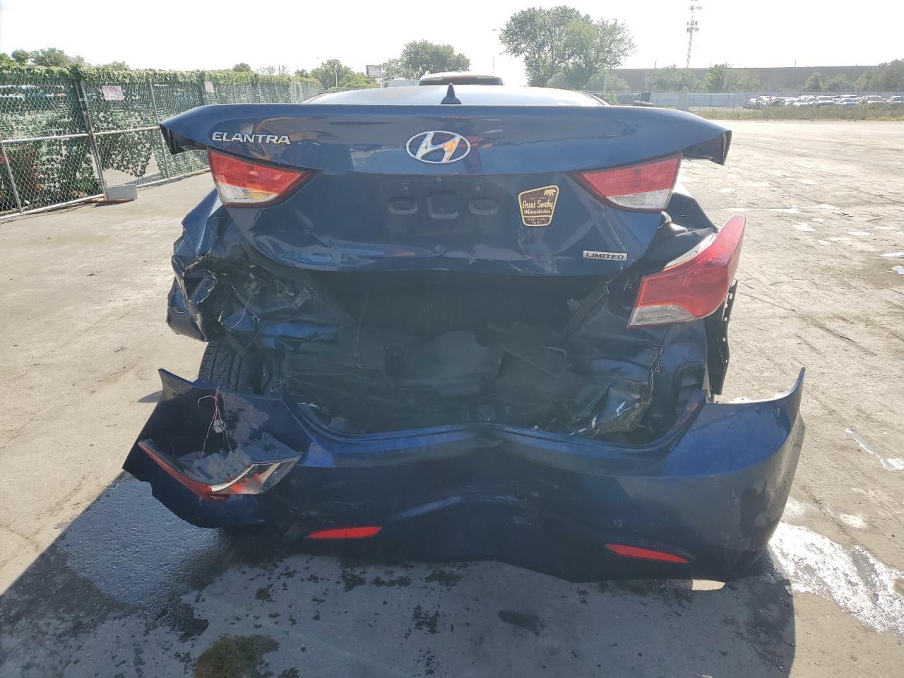 2013 HYUNDAI ELANTRA GL - Image 6