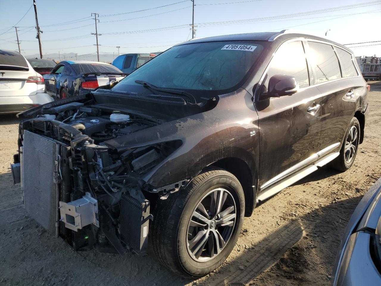 2019 INFINITI QX60 LUXE