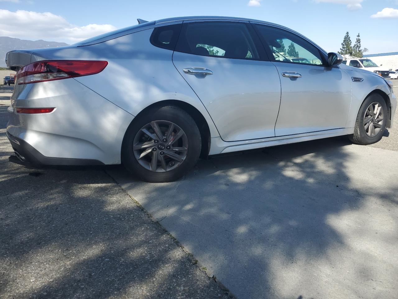 2020 KIA OPTIMA LX - Image 3