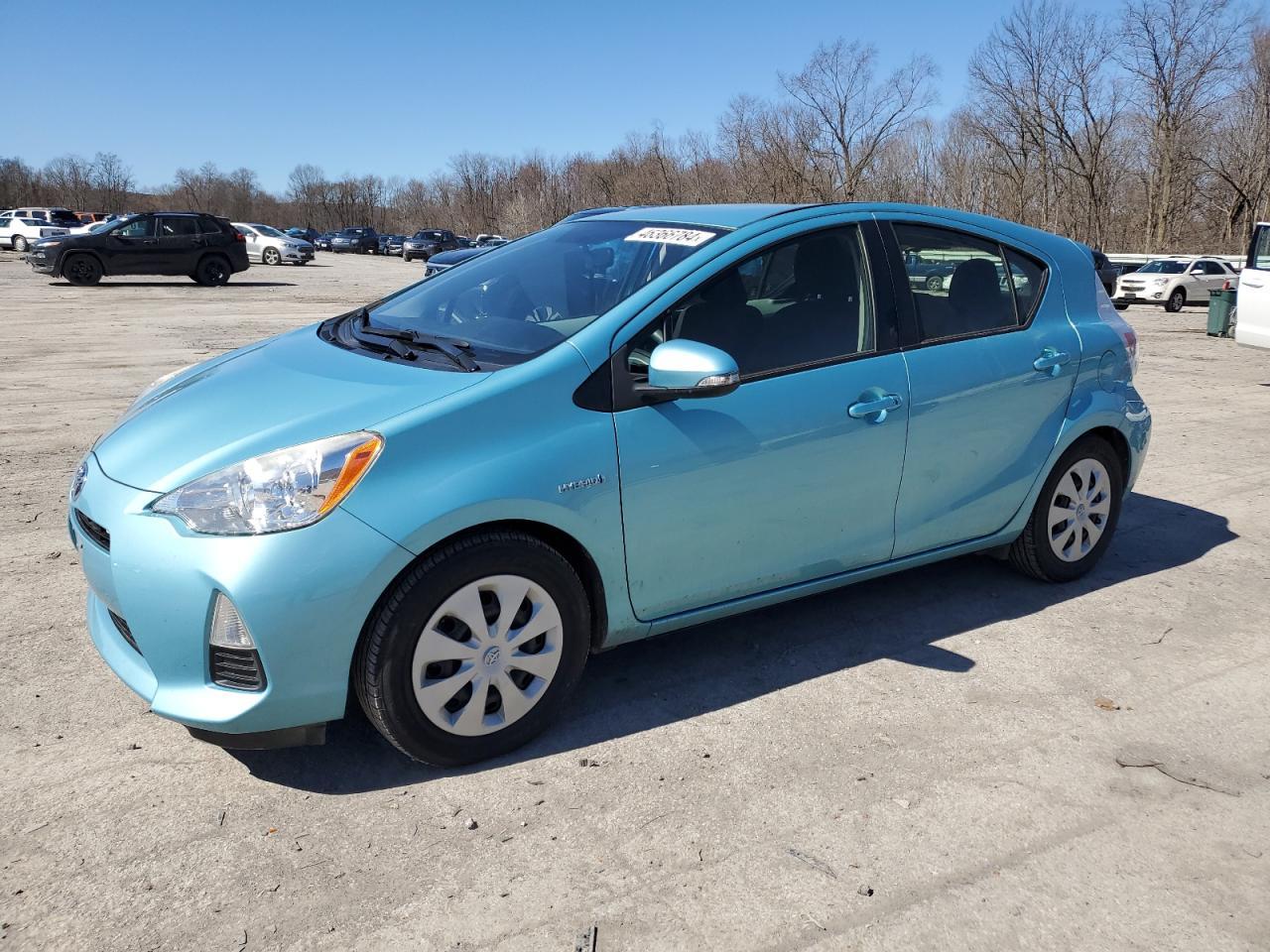 2013 TOYOTA PRIUS C car image