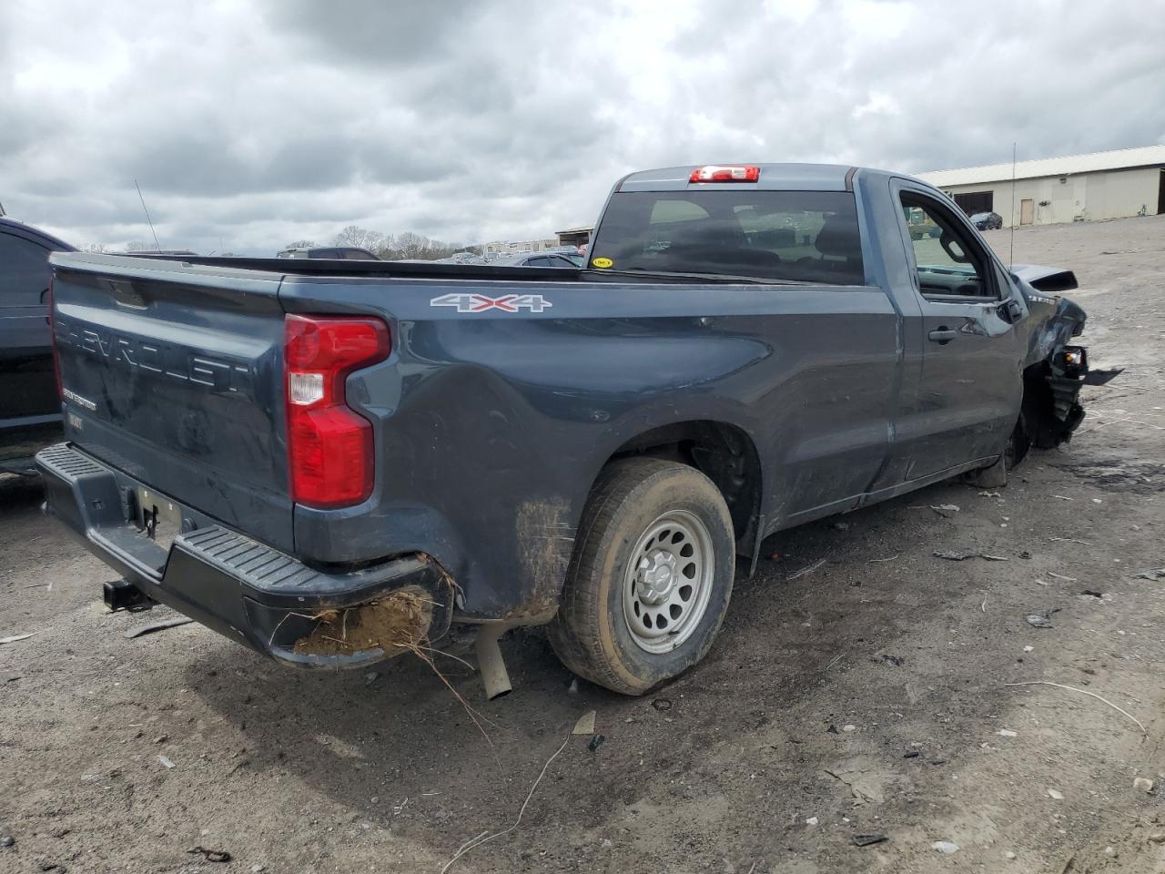 2019 CHEVROLET SILVERADO - Фото 3
