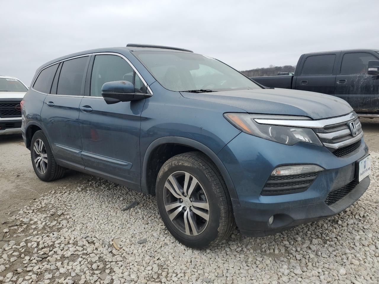 2017 HONDA PILOT EXL - Image 4