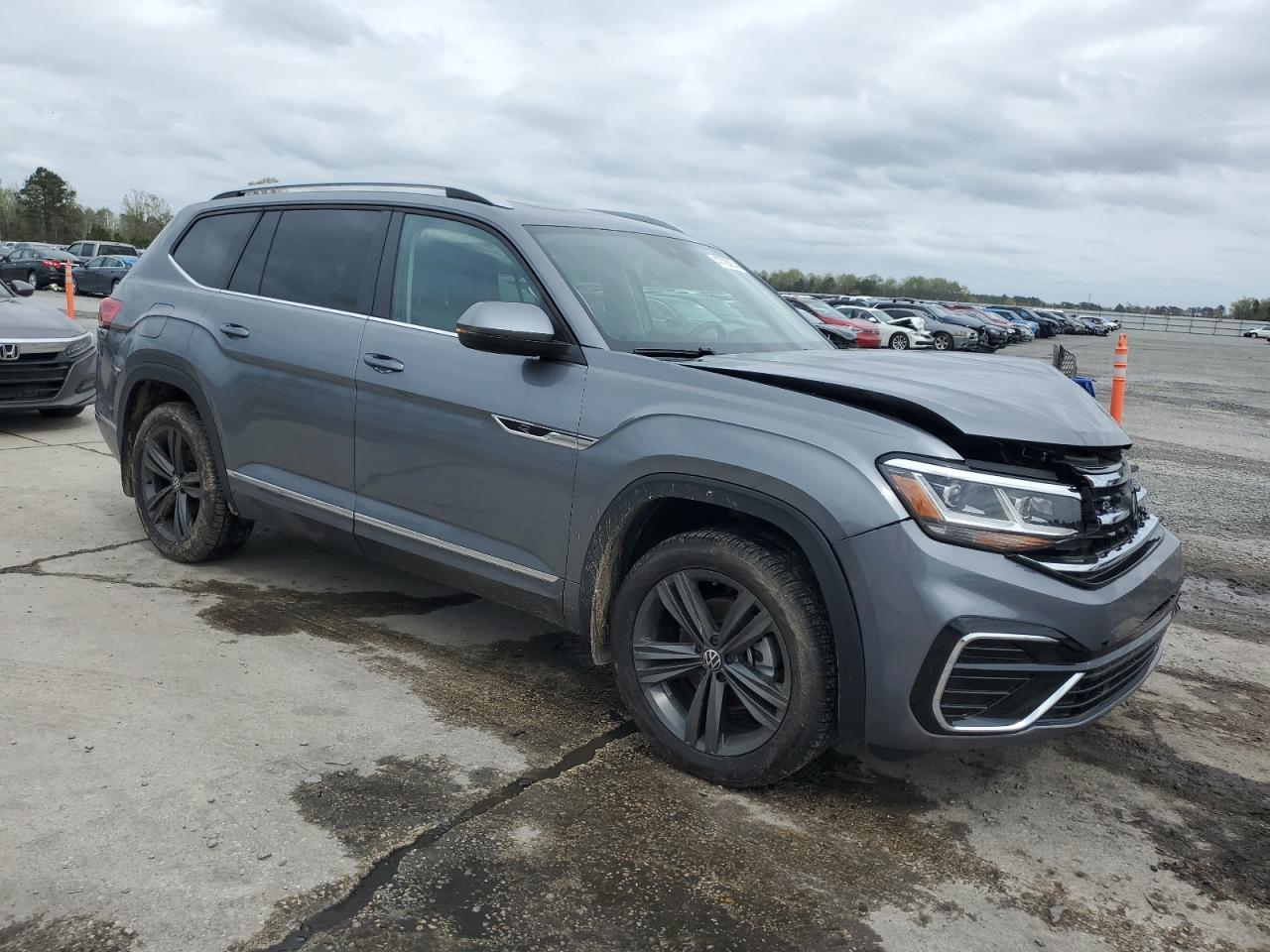 2022 VOLKSWAGEN ATLAS SEL - Image 4