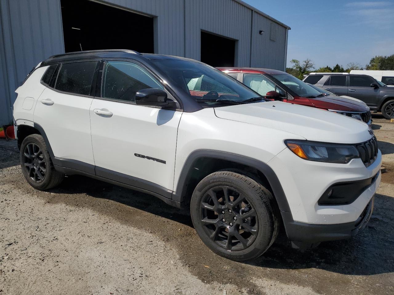 2022 JEEP COMPASS LA - Image 4