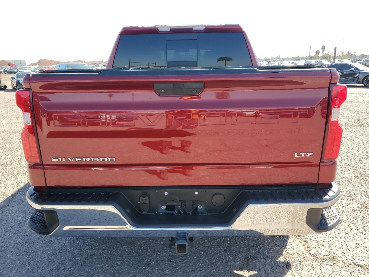 2019 CHEVROLET SILVERADO - Фото 6