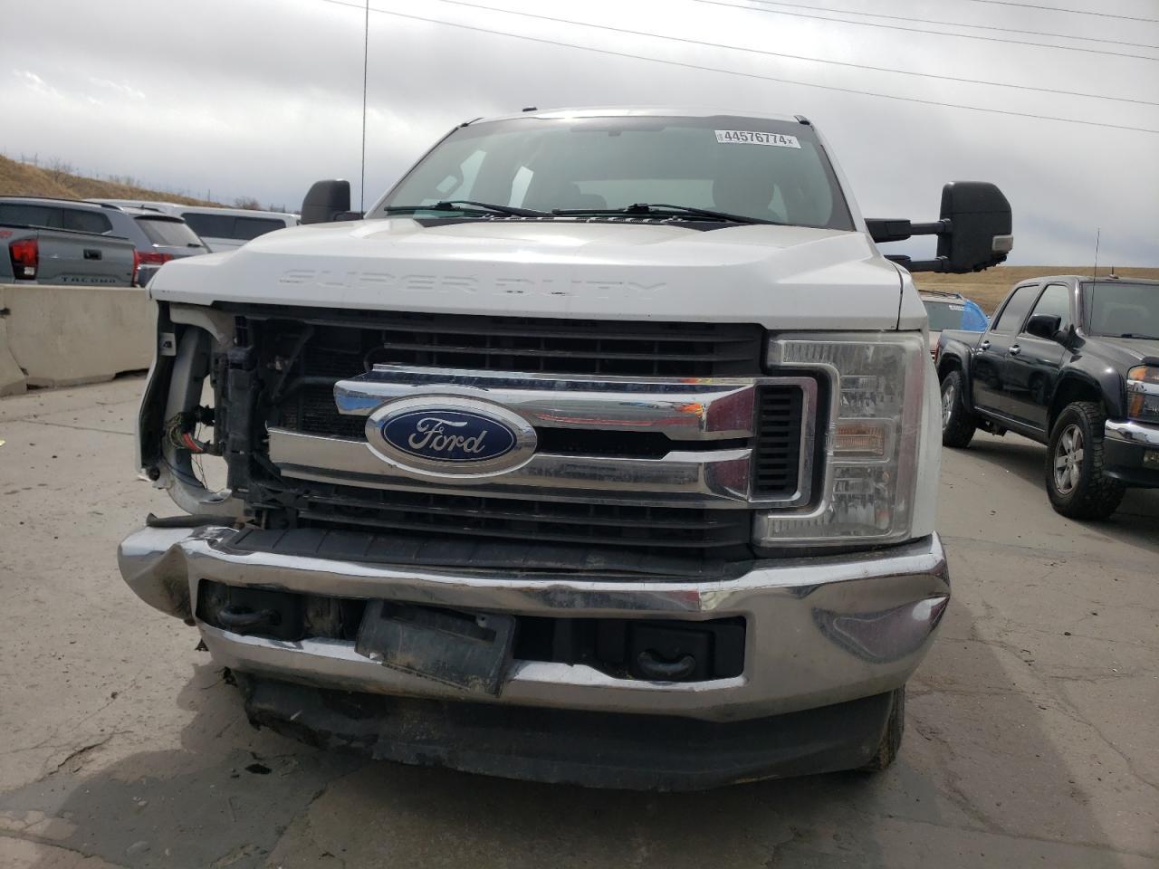2017 FORD F250 SUPER - Image 5
