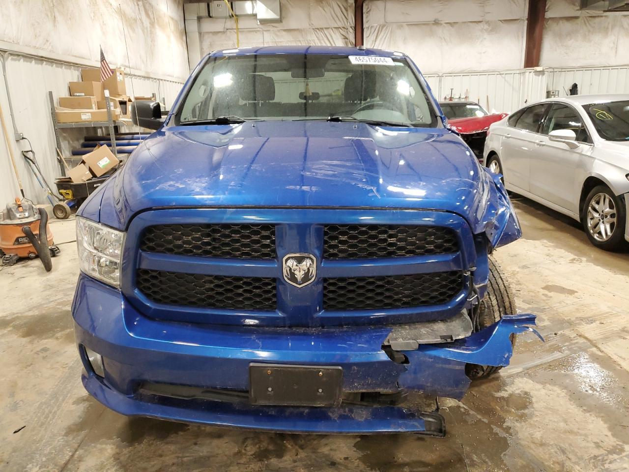 2017 RAM 1500 ST - Image 5