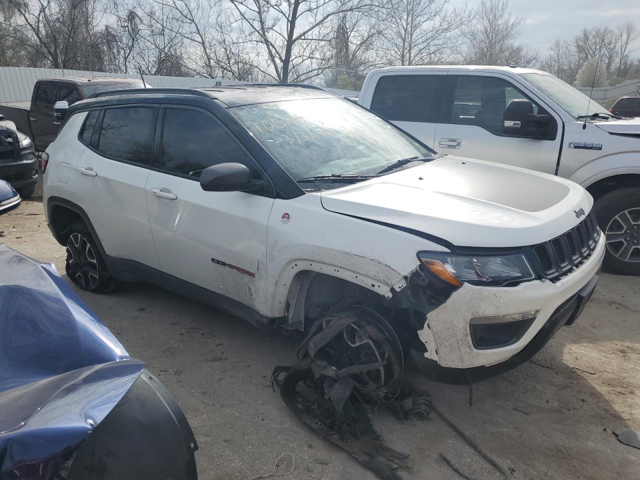 2021 JEEP COMPASS TR - Image 4