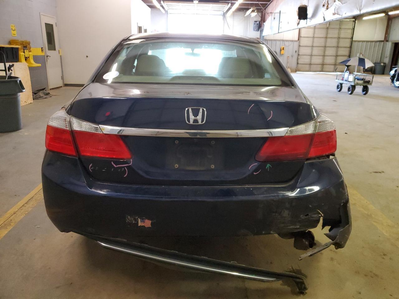 2014 HONDA ACCORD LX - Фото 6