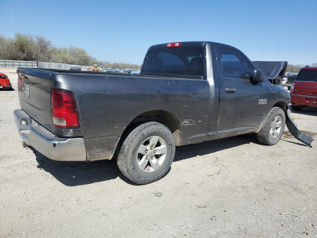 2014 RAM 1500 ST - Фото 3