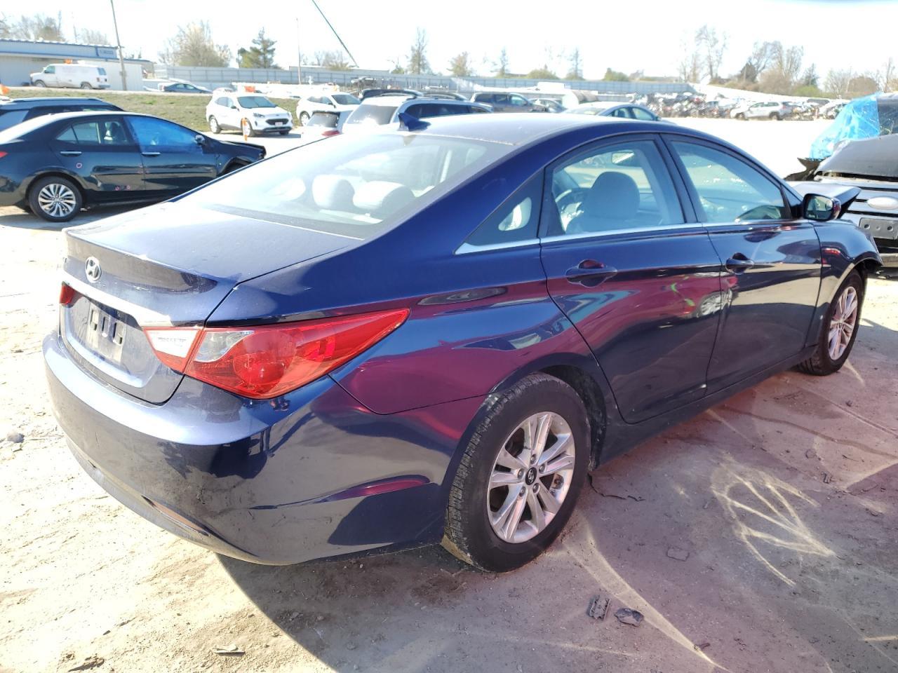 2011 HYUNDAI SONATA GLS - Фото 3