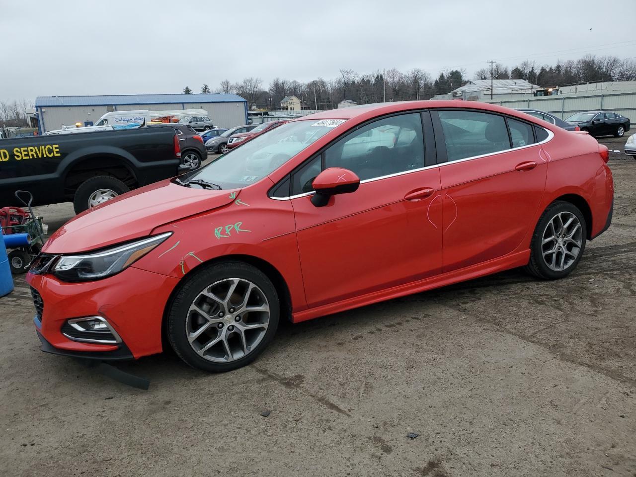 2017 CHEVROLET CRUZE LT