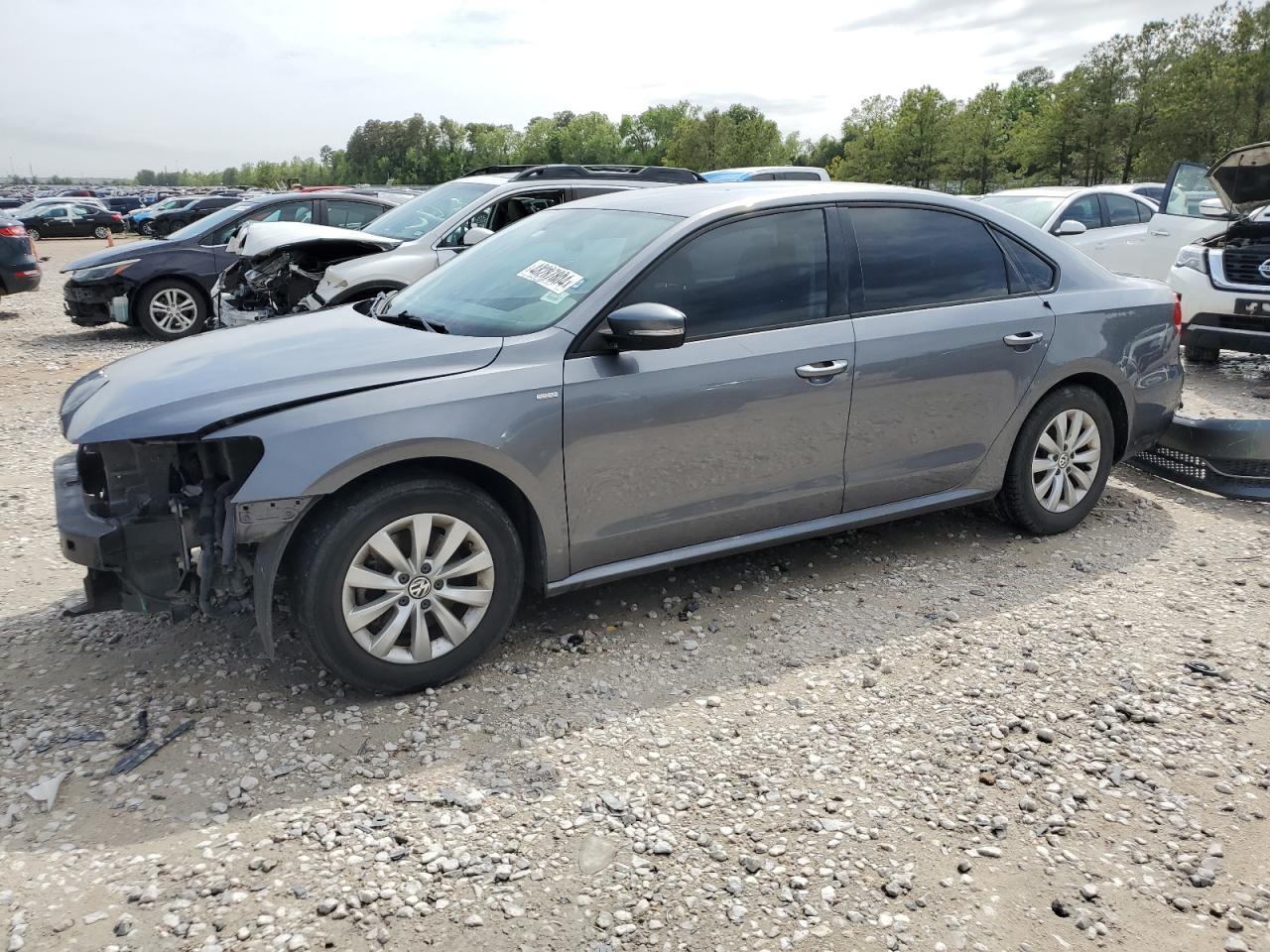 2015 VOLKSWAGEN PASSAT S