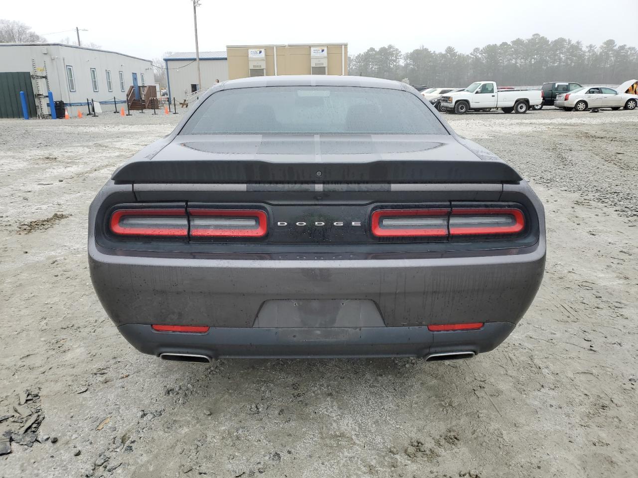 2017 DODGE CHALLENGER - Фото 6