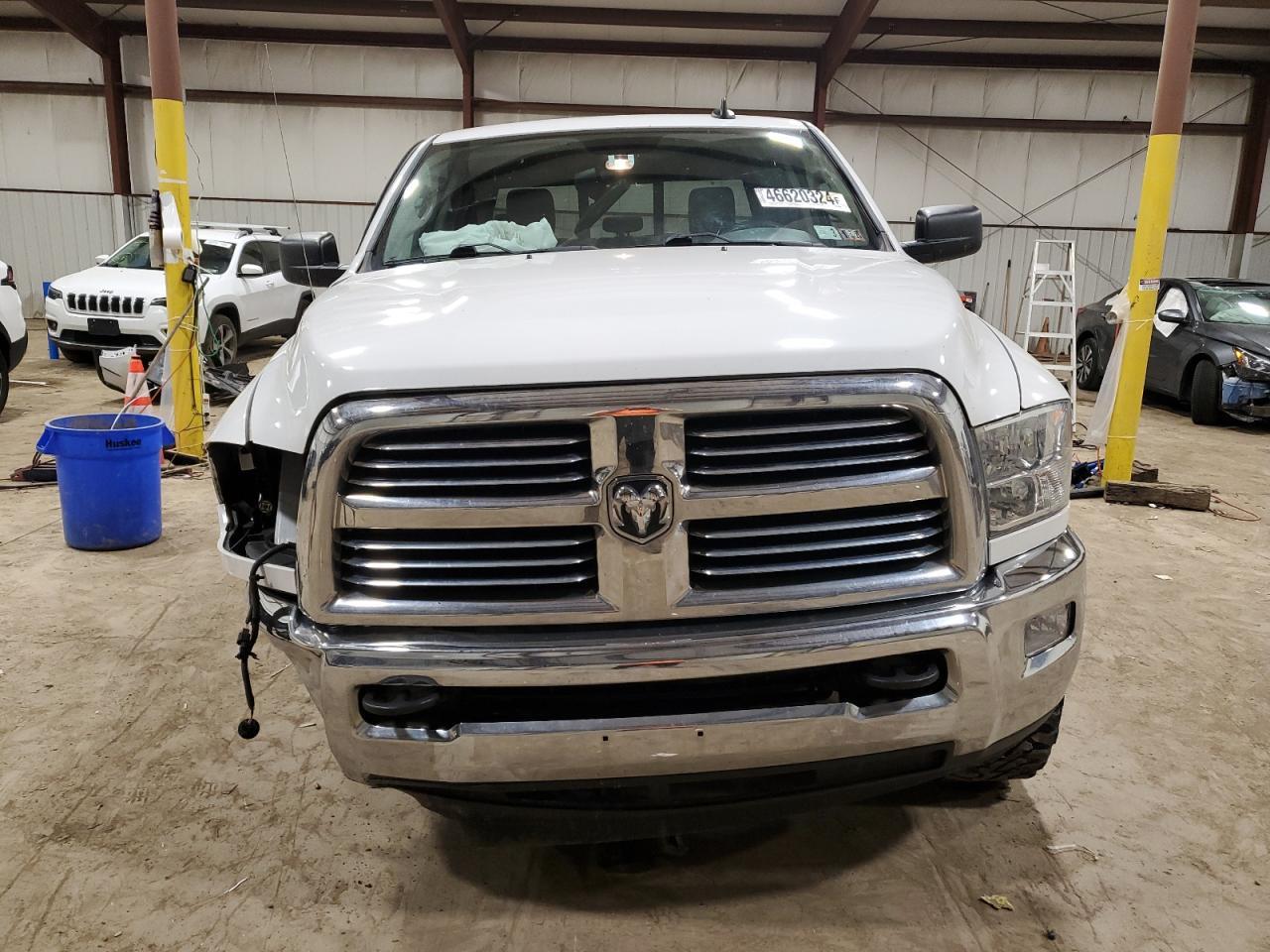 2017 RAM 2500 SLT - Image 5
