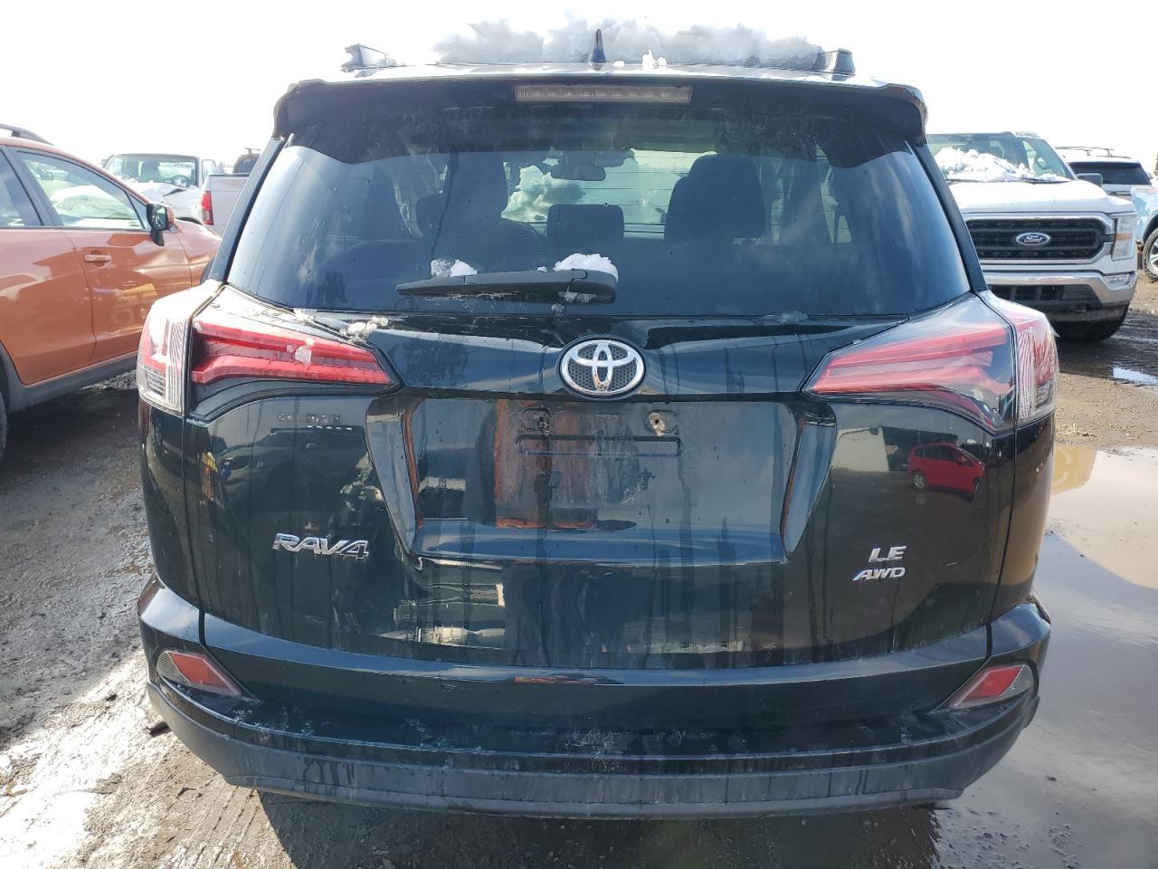 2017 TOYOTA RAV4 LE - Image 6