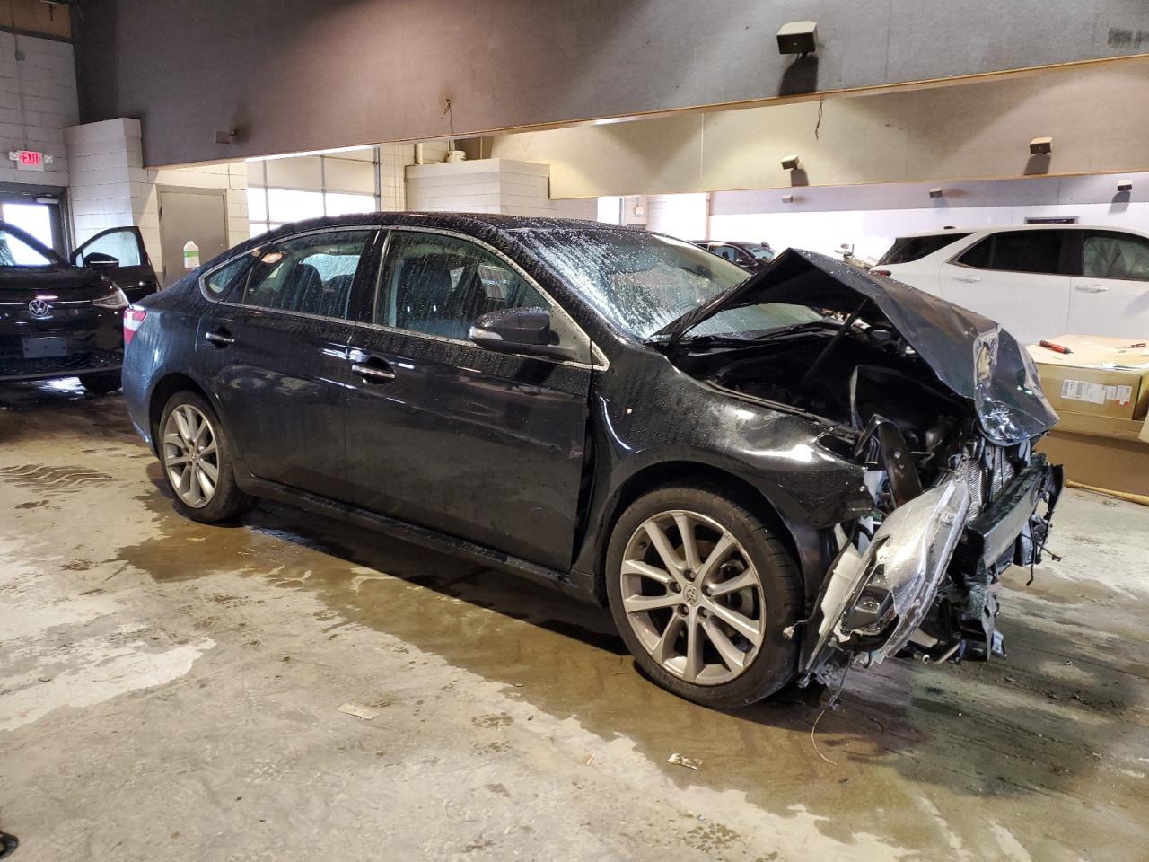 2014 TOYOTA AVALON BAS - Image 4