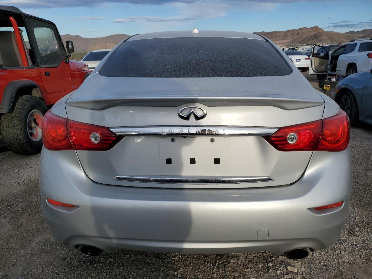 2015 INFINITI Q50 BASE - Image 6