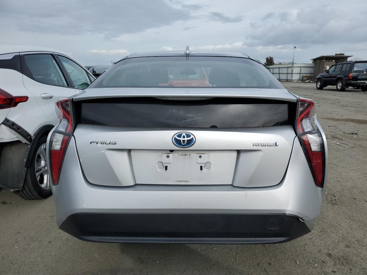 2018 TOYOTA PRIUS - Image 6